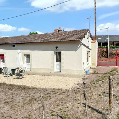Charmante Maison A Mouterre-Silly Avec Jardin Et Terrasse Buitenkant foto
