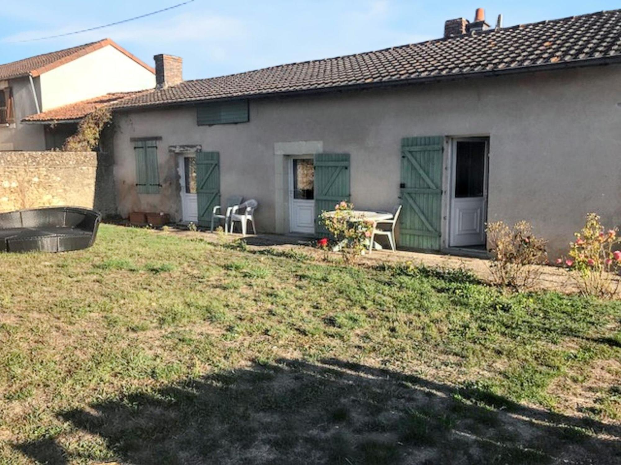 Charmante Maison A Mouterre-Silly Avec Jardin Et Terrasse Buitenkant foto